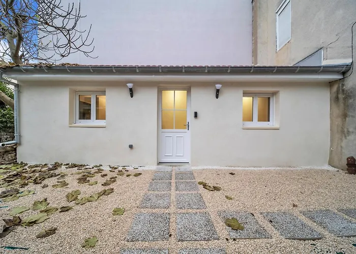 Elegance & Calme : Centre/gare/cite Gastronomie *